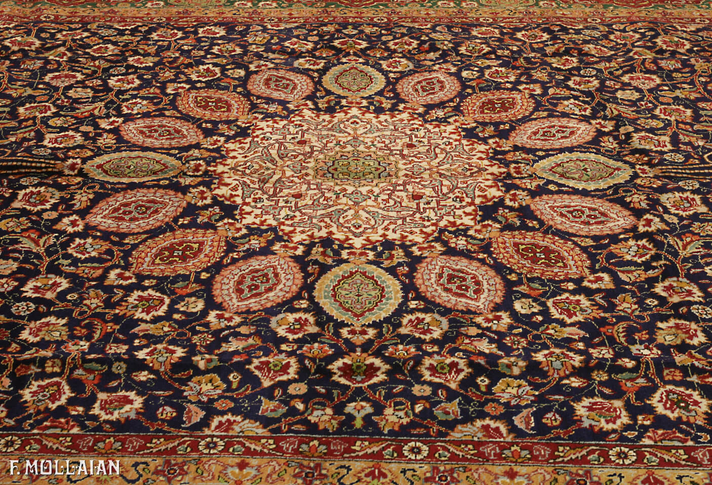 Persian Tabriz Carpet (476×310 cm)