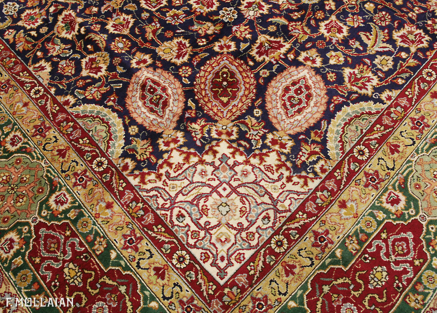 Persian Tabriz Carpet (476×310 cm)