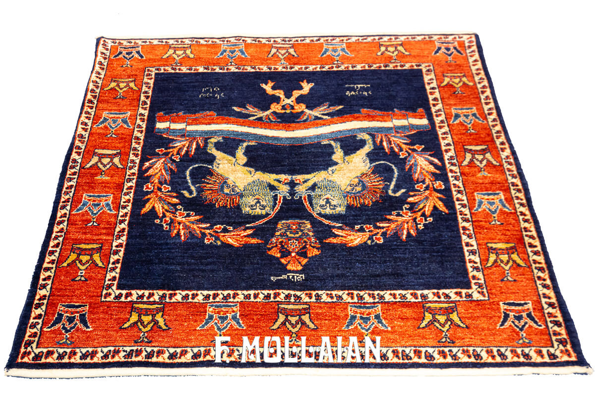 Tappeto Piccolo Persiano Kashkuli Sherkat Firmato con simbolo bandiera Pahlavi (107×100 cm)