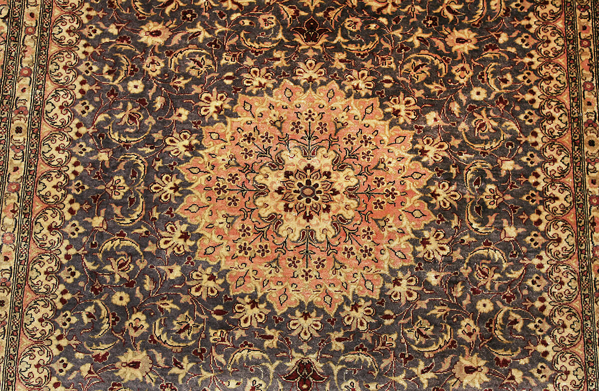 Persian Qum Silk Extra Fine Rug (145×105 cm)