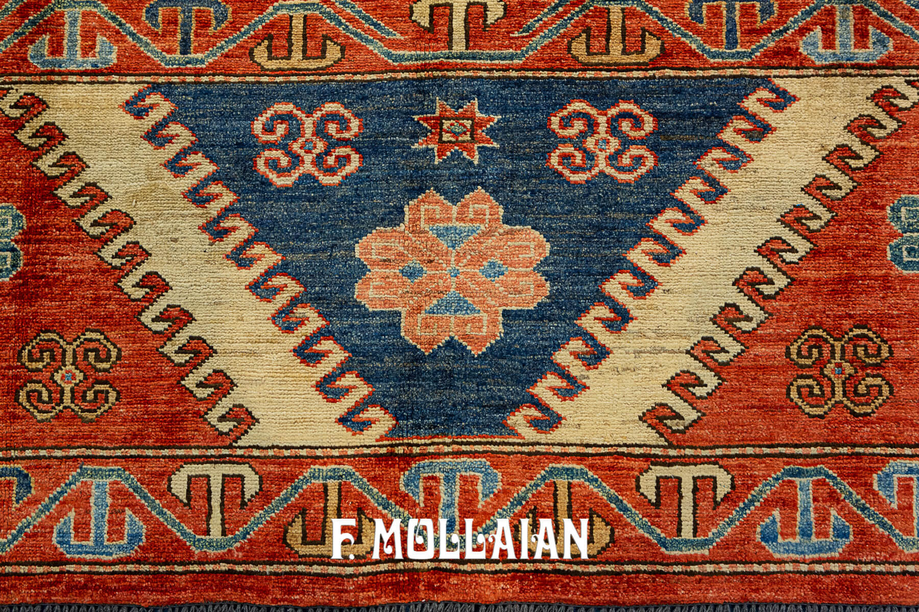 Bellissimo tappeto Uzbek Royal annodato a mano (317×198 cm)