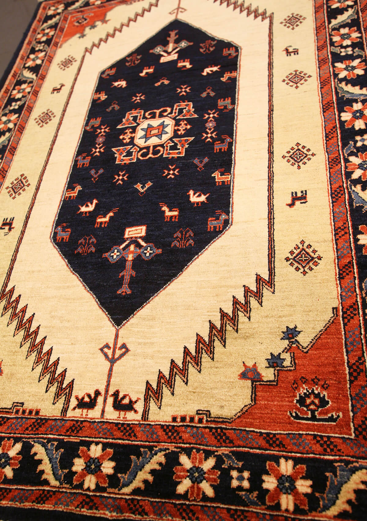 Persian Kashkuli Sherkat Rug (158×108 cm)