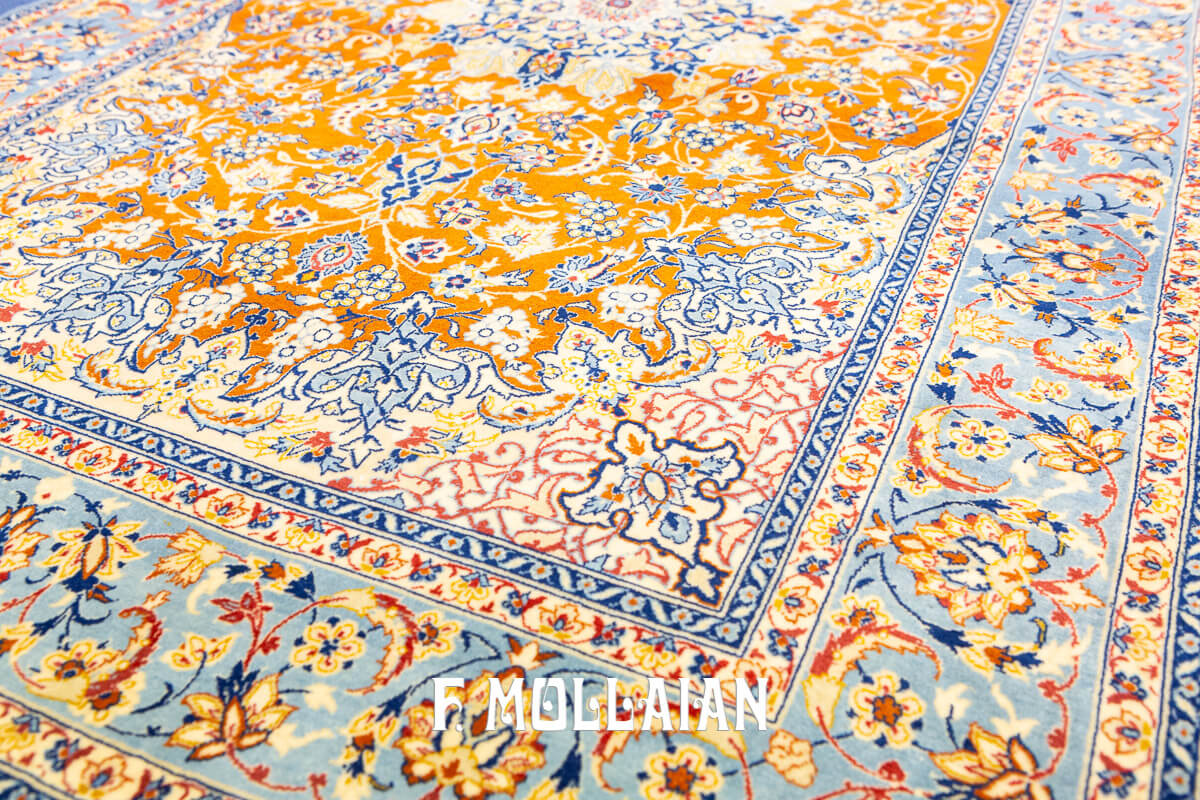 Isfahan Silk Warps Classic Medallion Persian Rug (170×107 cm)