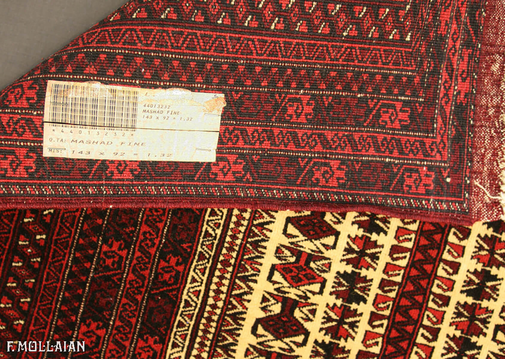 Persian Mashad Fine Rug (143×92 cm)