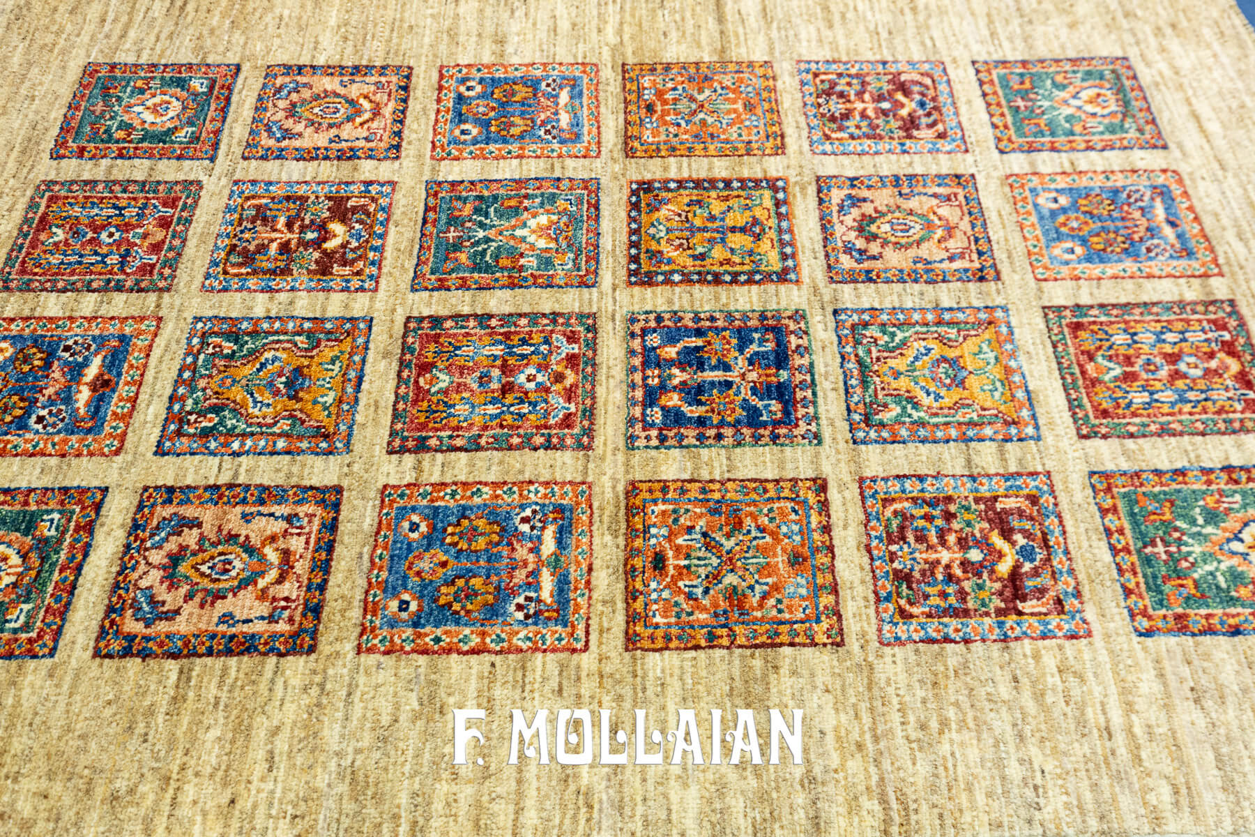 Tappeto Moderno Yadan Aariana con Designo Tradizionale “Kheshti” (147×104 cm)