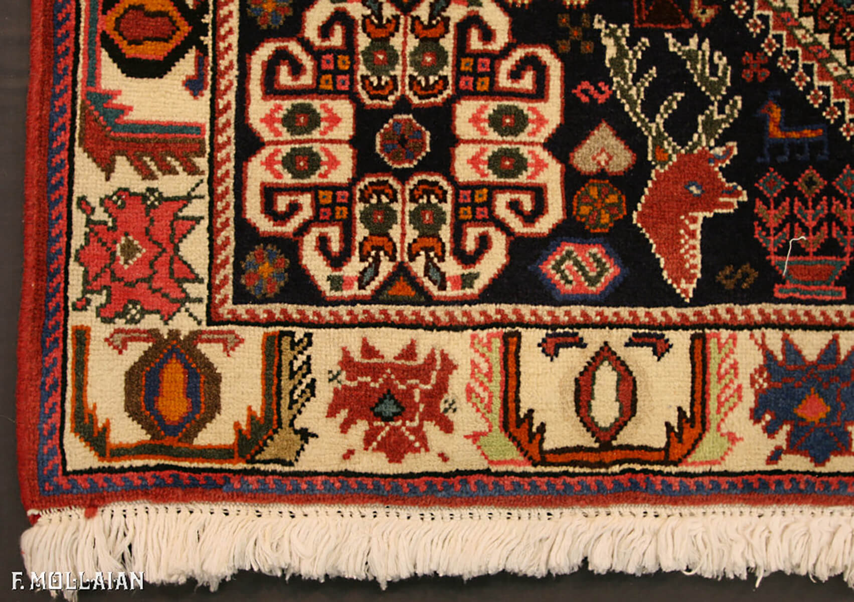 Persian Kashkuli Rug (145×101 cm)