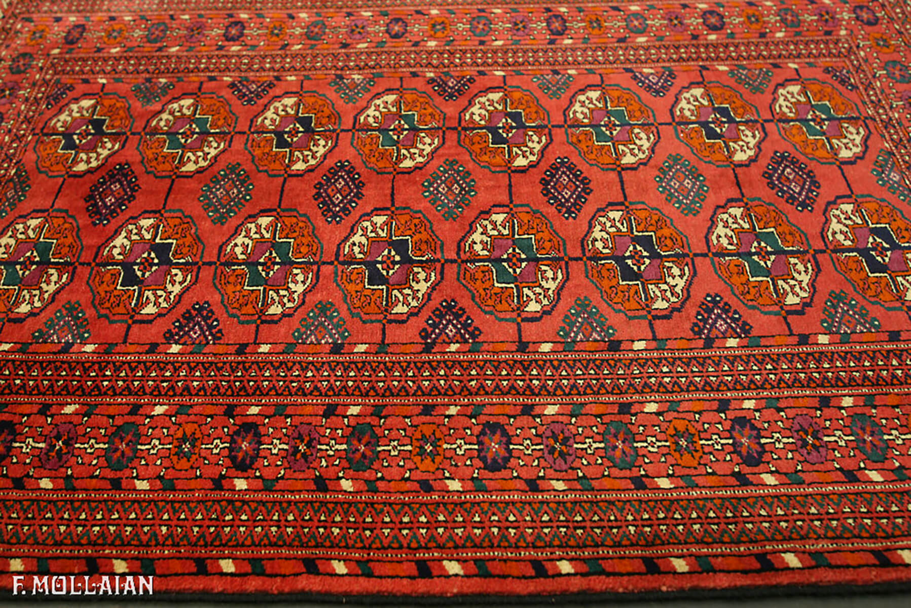 Turkmen Bukhara (Russian) Rug (125×85 cm)