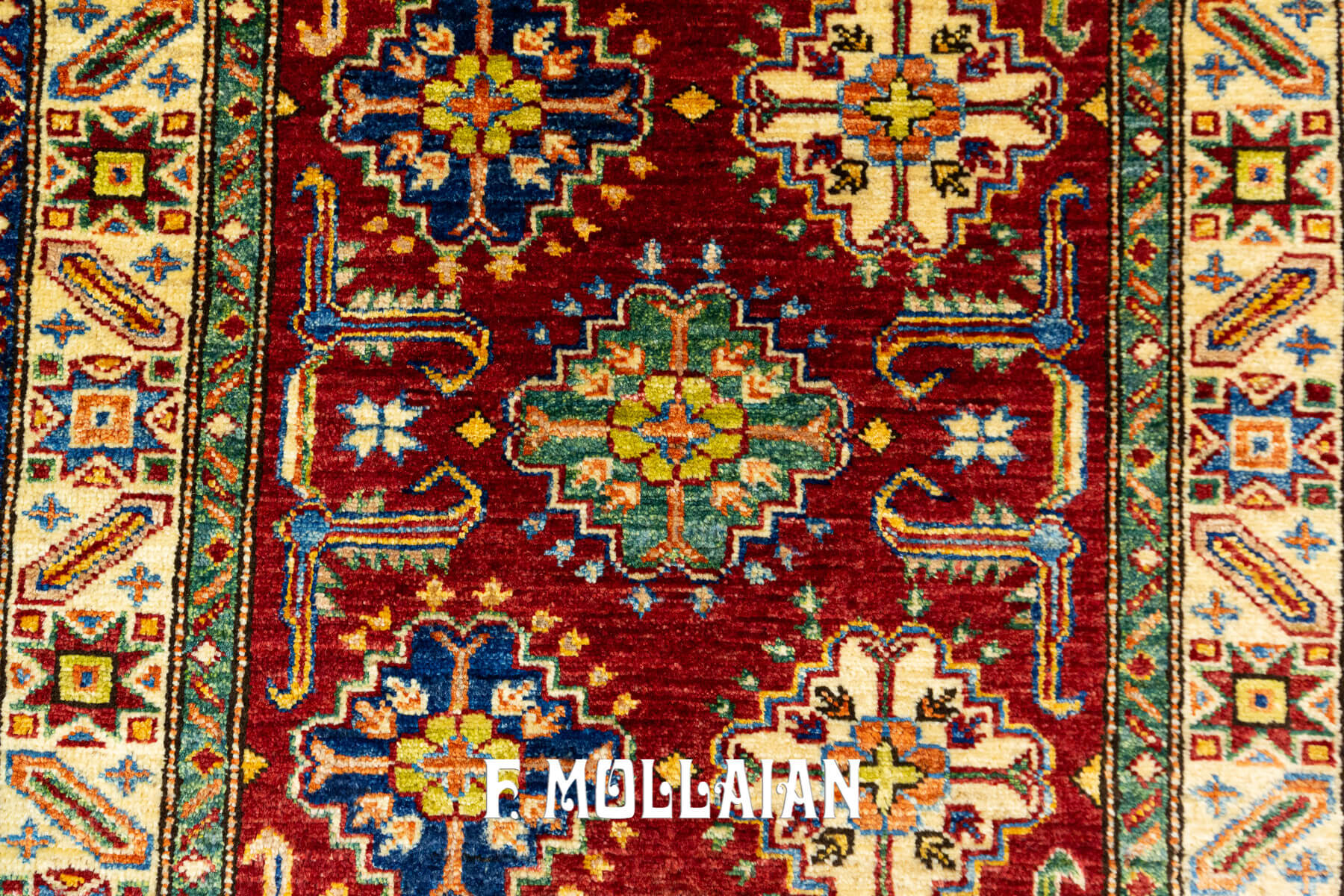 Tappeto di design reale uzbeko annodato a mano fondo rosso (125×79 cm)