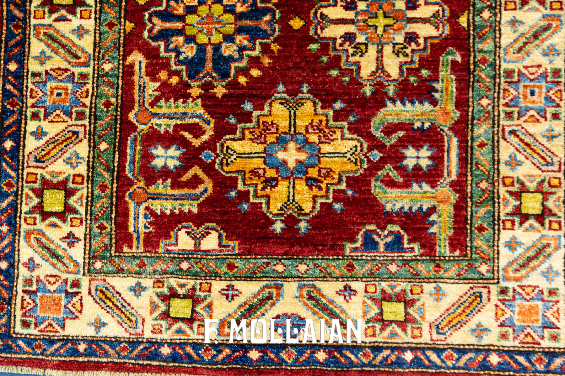 Tappeto di design reale uzbeko annodato a mano fondo rosso (125×79 cm)