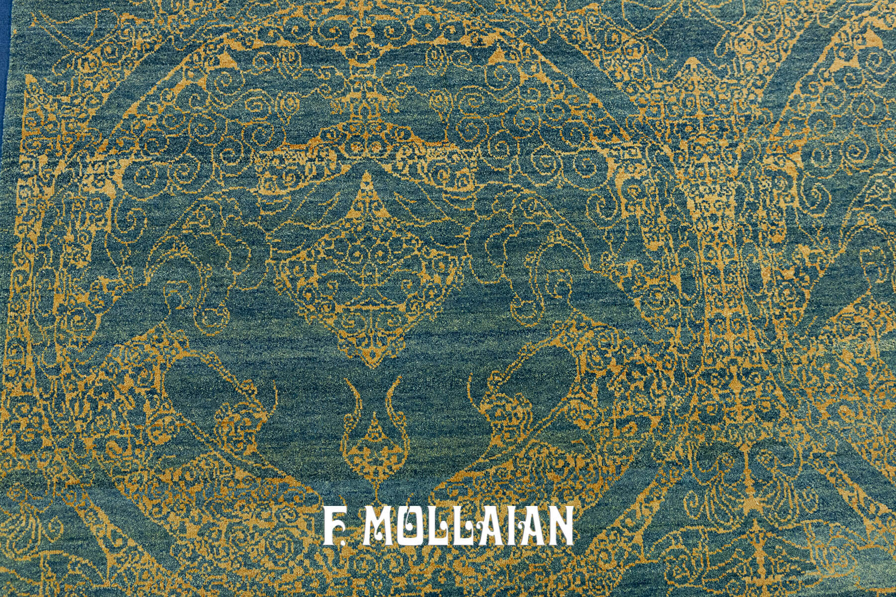 Minimal and Vintage “Tibet Design” Hand-knoted Yadan Rug (186×184 cm)