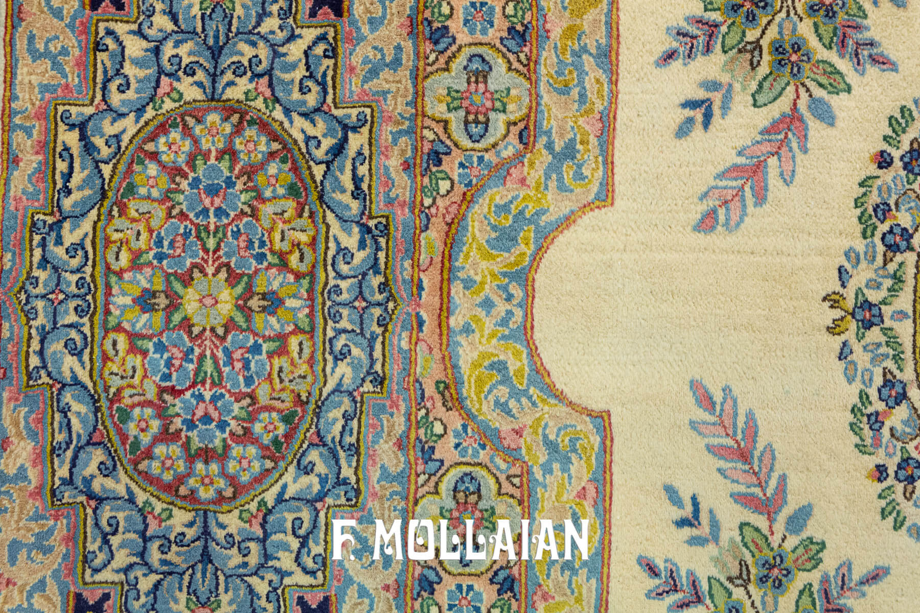Extra fine Hand-knotted Persian Kerman Sherkat Carpet (295×200 cm)