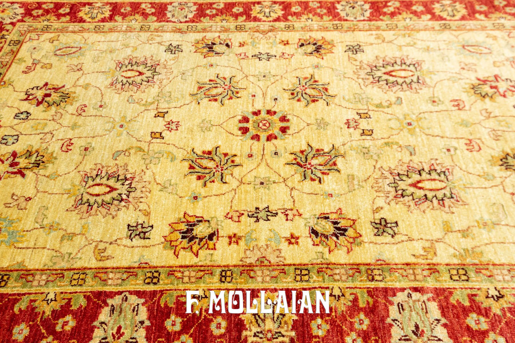 Tappeto Yadan All-over Floreale Annodato a Mano (186×117 cm)