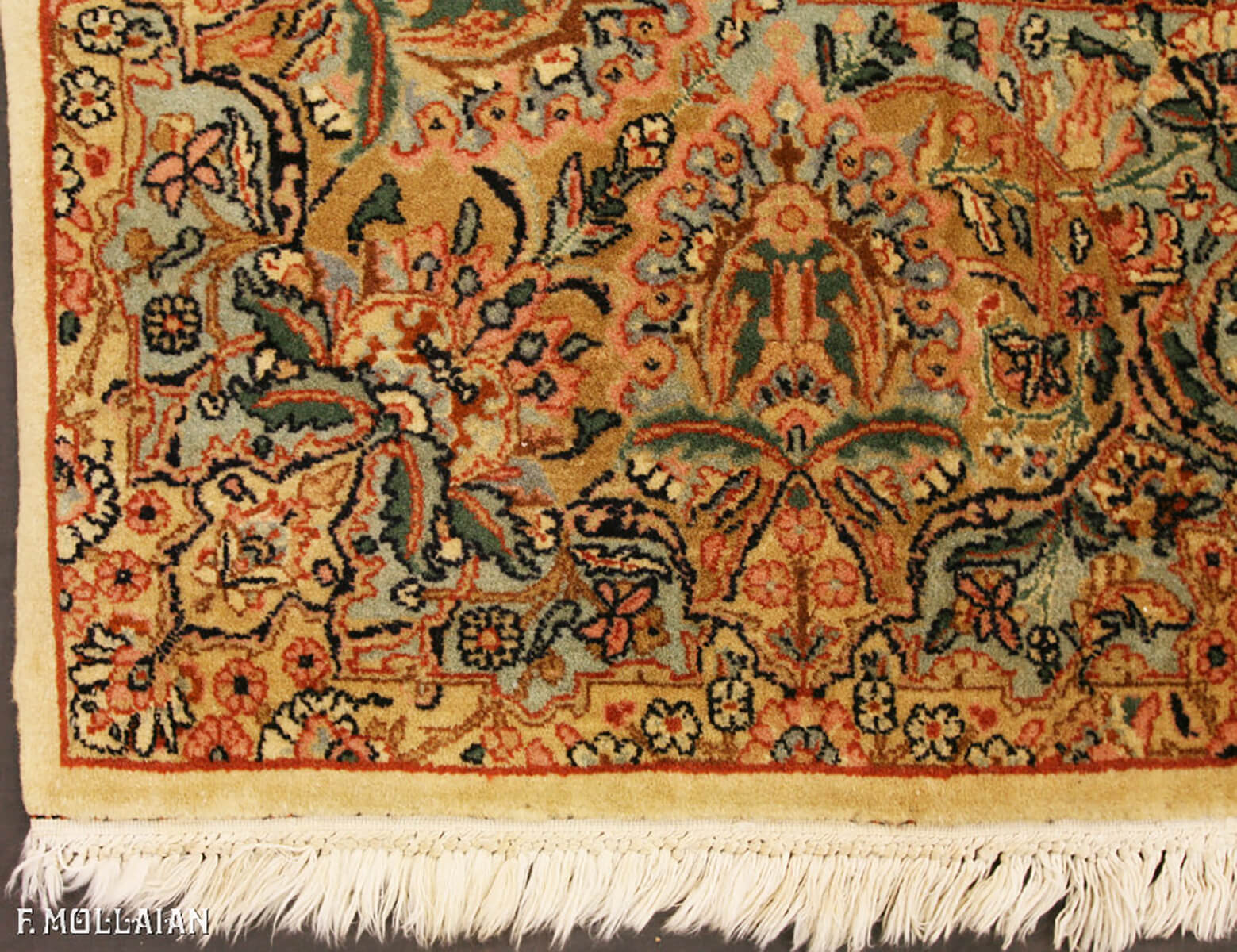Old Persian Kerman Carpet (294×205 cm)