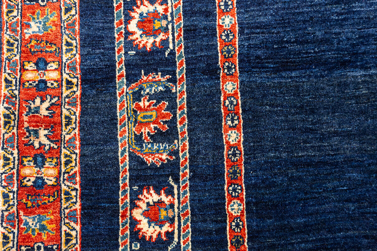 Persian Kashkuli Sherkat Rug (134×108 cm)